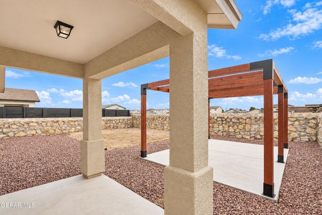 3649 SUMMIT Street, El Paso, TX 79938