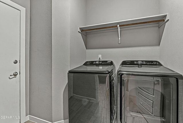 3649 SUMMIT Street, El Paso, TX 79938