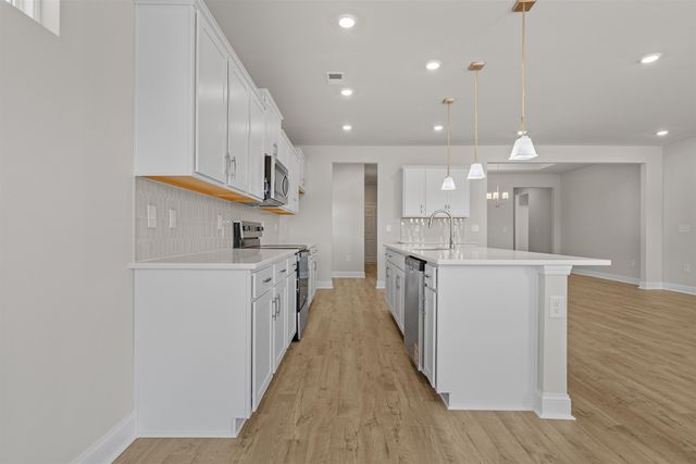 153 Furnies Place, Loris, SC 29569