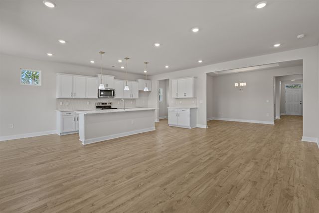 153 Furnies Place, Loris, SC 29569