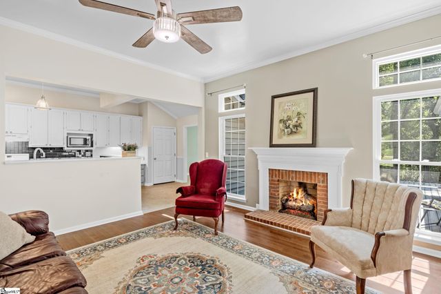 121 Century Oaks Drive, Easley, SC 29642