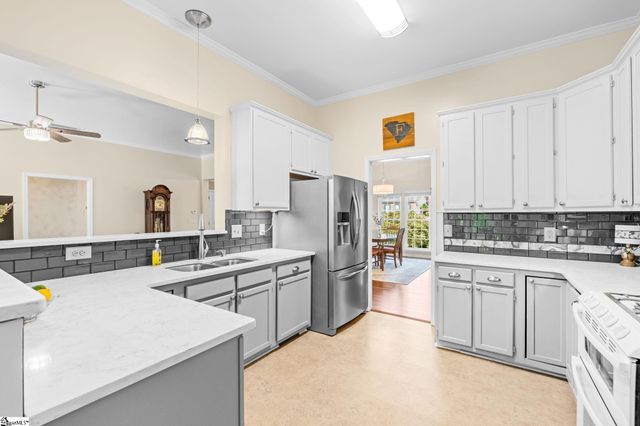 121 Century Oaks Drive, Easley, SC 29642