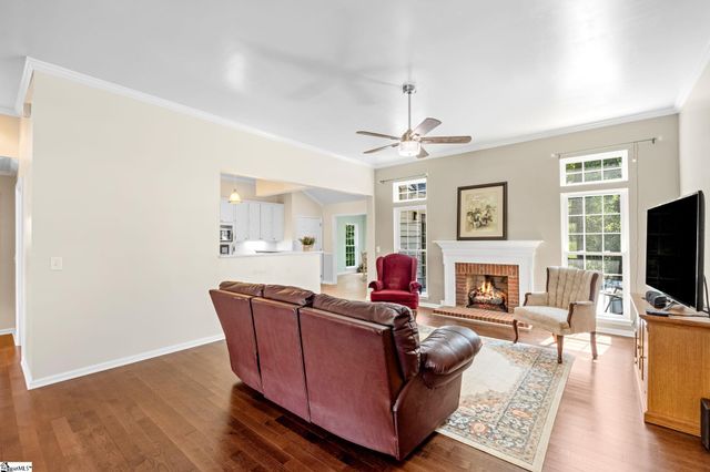 121 Century Oaks Drive, Easley, SC 29642