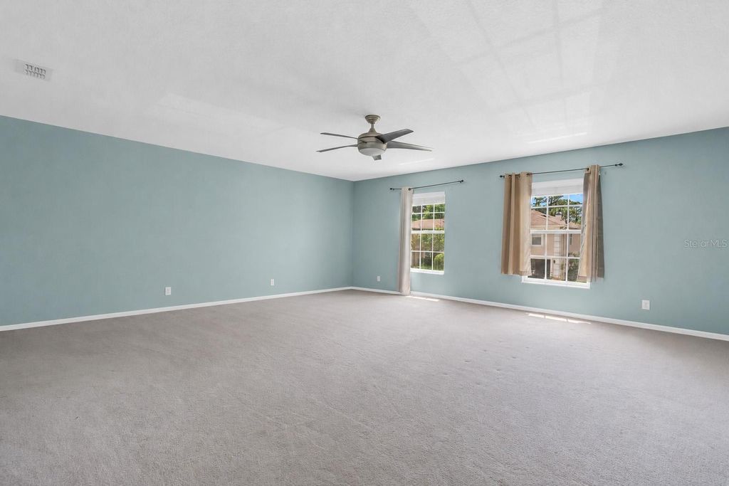Image 18 of property listing at 1355 BELLA COOLA DRIVE, Orlando, FL 32828