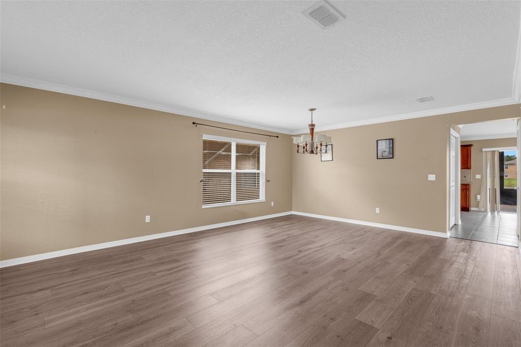 Image 6 of property listing at 1355 BELLA COOLA DRIVE, Orlando, FL 32828