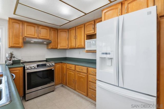 6683 Wandermere, San Diego, CA 92120