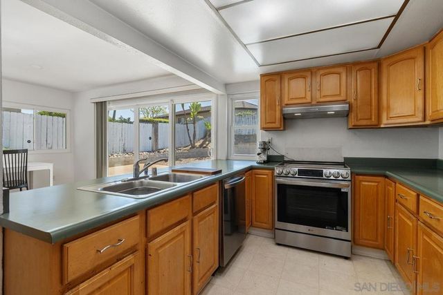 6683 Wandermere, San Diego, CA 92120