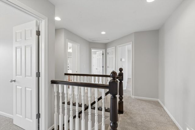 5160 Charter Oaks Drive, Bettendorf, IA 52722