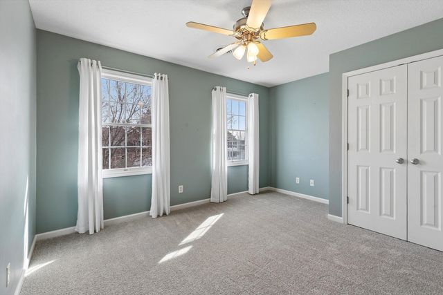 5160 Charter Oaks Drive, Bettendorf, IA 52722