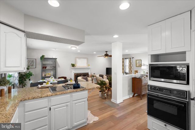 10538 GREENE TER, Lorton, VA 22079