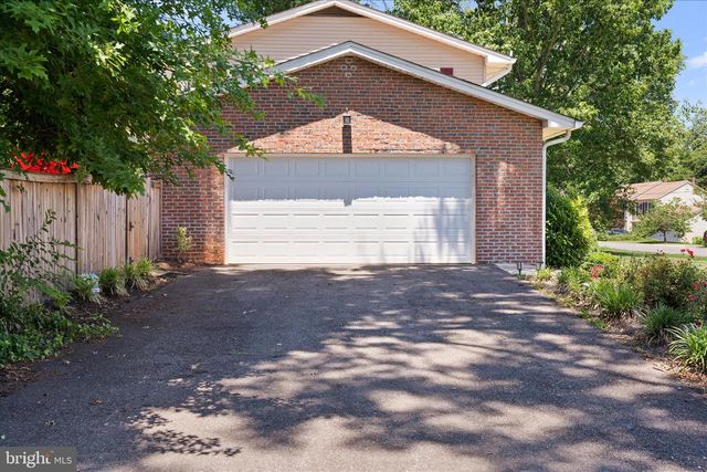 10538 GREENE TER, Lorton, VA 22079