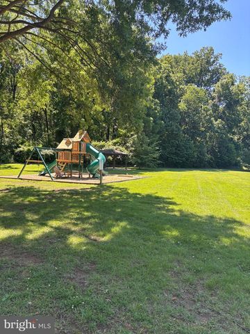 10538 GREENE TER, Lorton, VA 22079