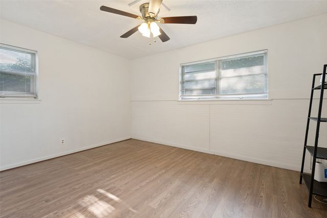 2304 Shady Brook Drive, Bedford, TX 76021