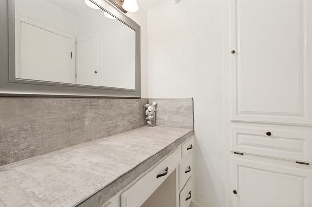 2304 Shady Brook Drive, Bedford, TX 76021