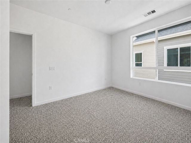 9425 N Sepulveda Boulevard 2, North Hills, CA 91343