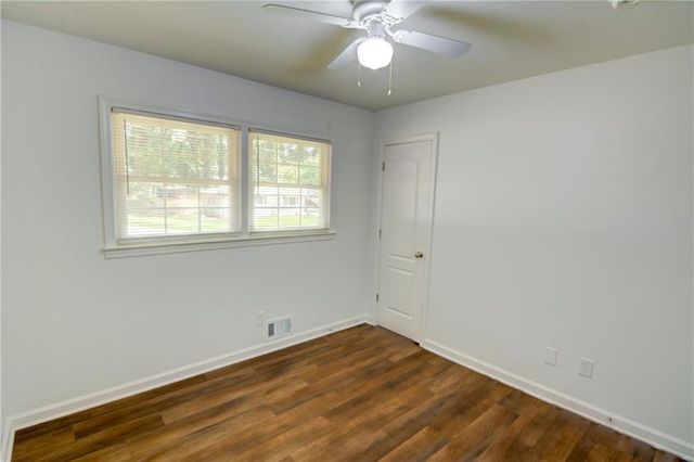 649 Monticello Drive SW, Mableton, GA 30126