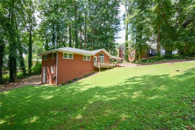649 Monticello Drive SW, Mableton, GA 30126