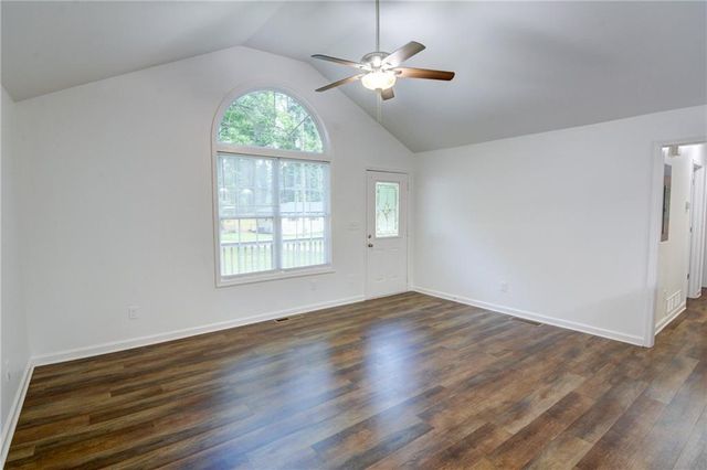 649 Monticello Drive SW, Mableton, GA 30126