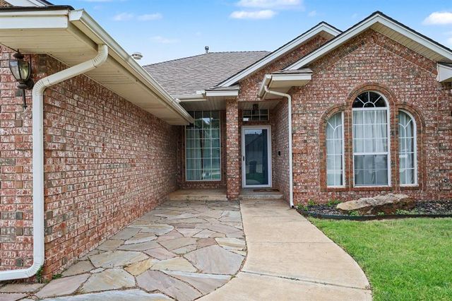 8204 NW 64th Terrace, Oklahoma City, OK 73132