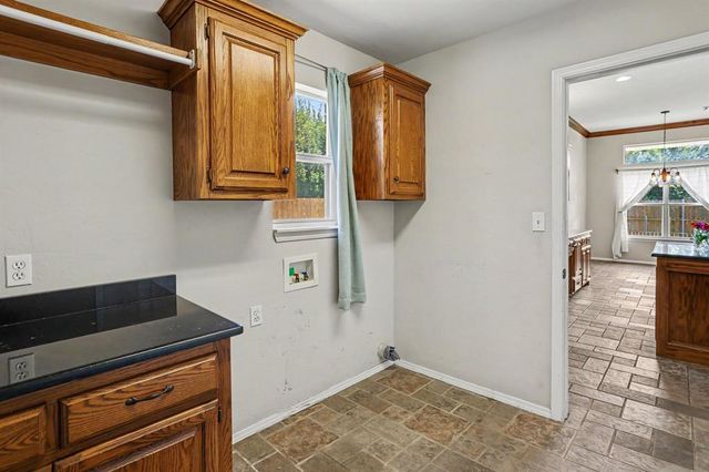 8204 NW 64th Terrace, Oklahoma City, OK 73132