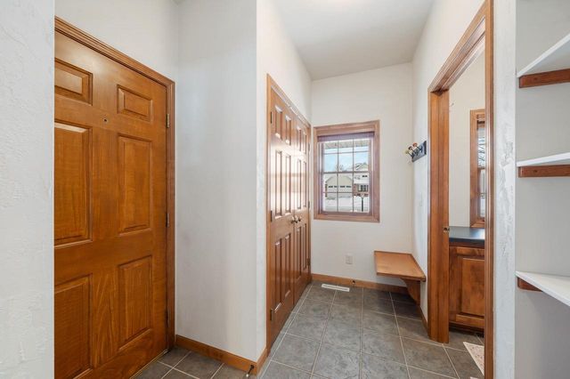 W6054 ZINNIA DRIVE, Appleton, WI 54915