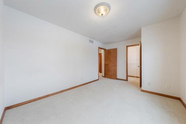 W6054 ZINNIA DRIVE, Appleton, WI 54915