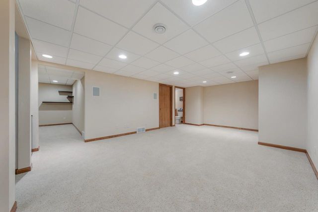 W6054 ZINNIA DRIVE, Appleton, WI 54915