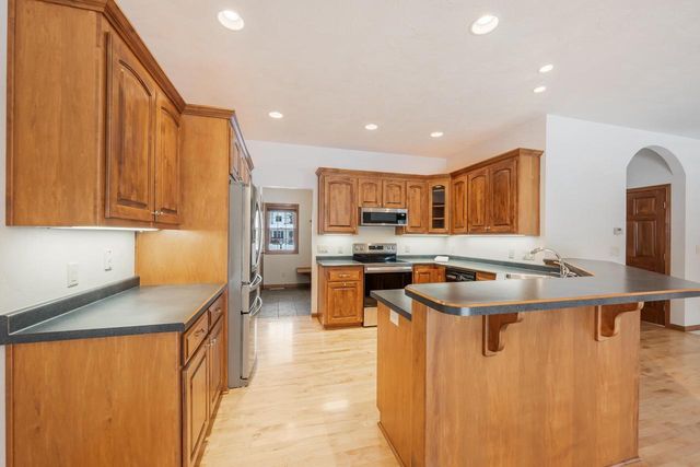 W6054 ZINNIA DRIVE, Appleton, WI 54915