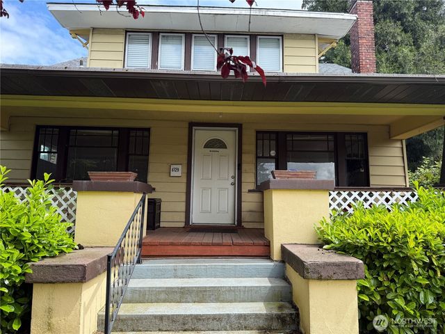 6129 S Park Avenue, Tacoma, WA 98408