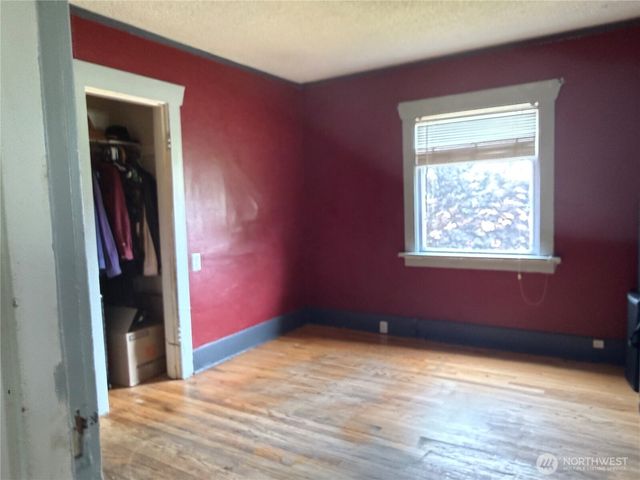 6129 S Park Avenue, Tacoma, WA 98408
