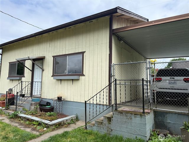 6129 S Park Avenue, Tacoma, WA 98408