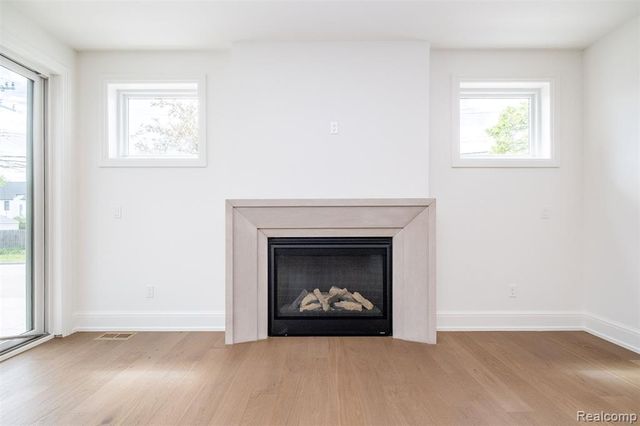 3800 Linwood Avenue, Royal Oak, MI 48073