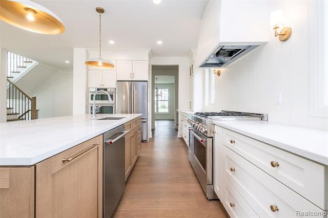 3800 Linwood Avenue, Royal Oak, MI 48073