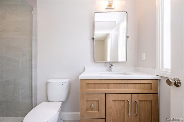 3800 Linwood Avenue, Royal Oak, MI 48073