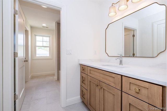 3800 Linwood Avenue, Royal Oak, MI 48073