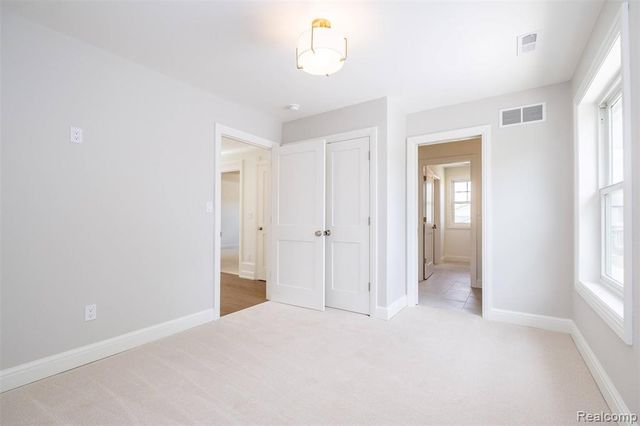 3800 Linwood Avenue, Royal Oak, MI 48073