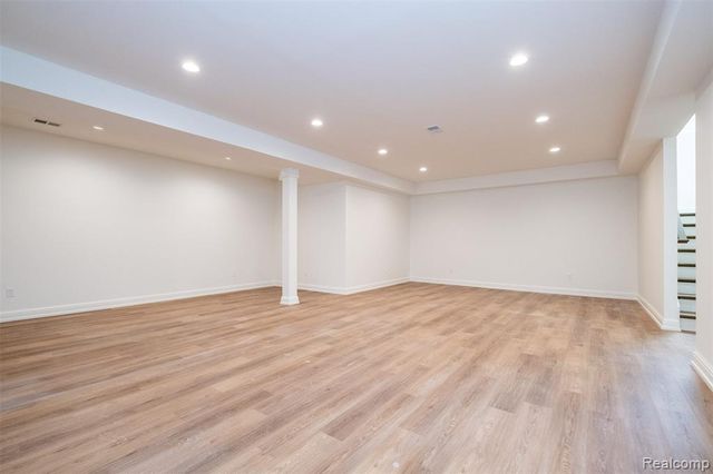 3800 Linwood Avenue, Royal Oak, MI 48073