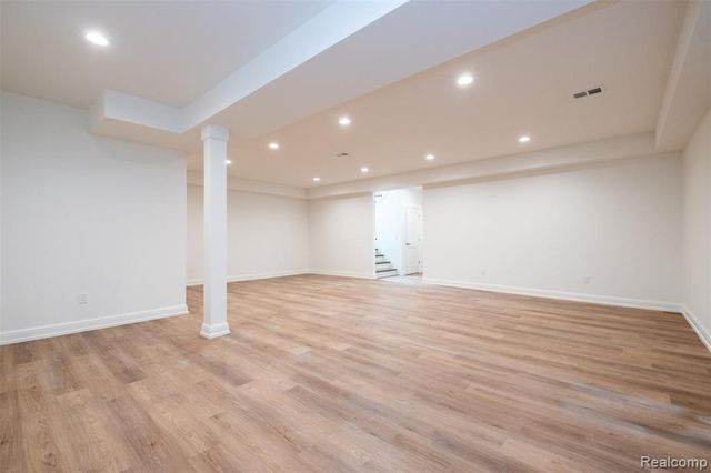 3800 Linwood Avenue, Royal Oak, MI 48073