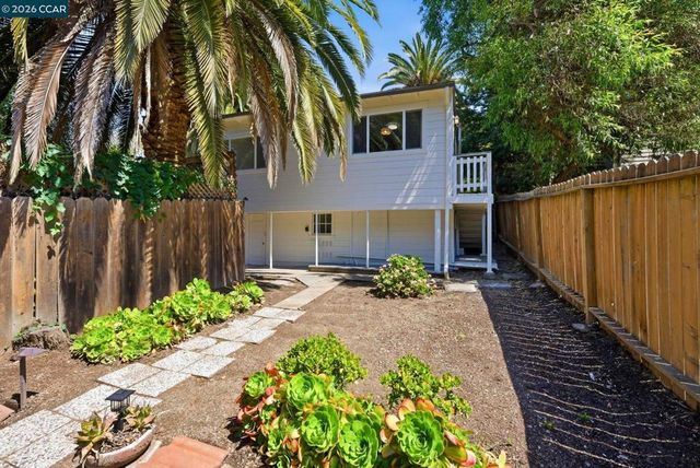 4632 Steele Street, Oakland, CA 94619