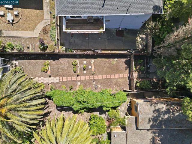 4632 Steele Street, Oakland, CA 94619