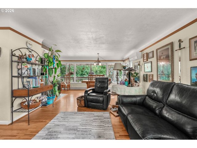 1331 K St, Washougal, WA 98671