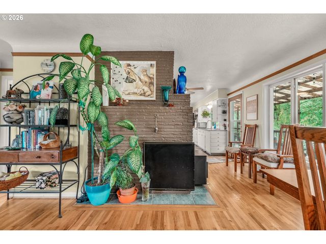 1331 K St, Washougal, WA 98671