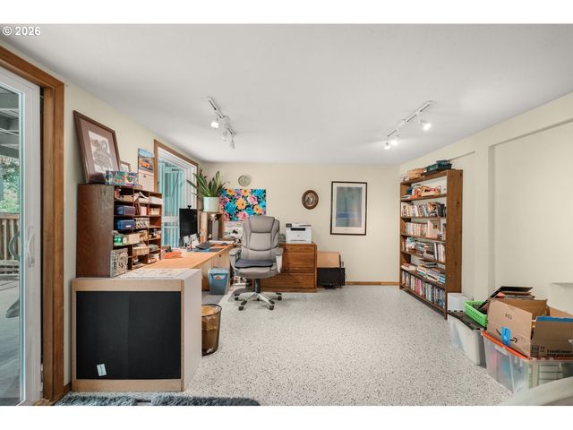 1331 K St, Washougal, WA 98671