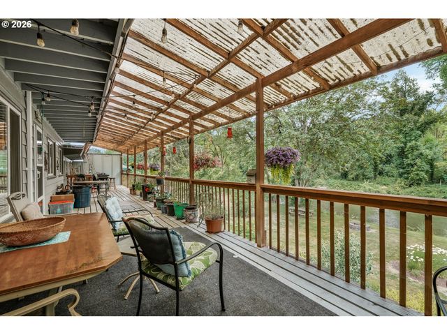 1331 K St, Washougal, WA 98671