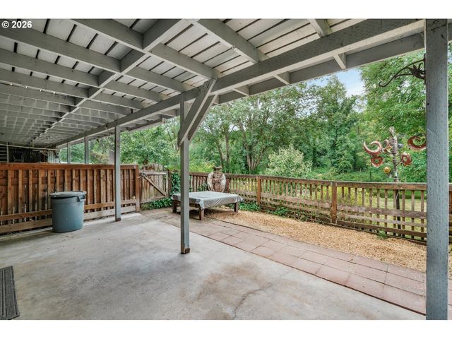 1331 K St, Washougal, WA 98671