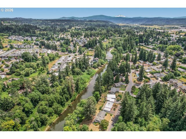 1331 K St, Washougal, WA 98671