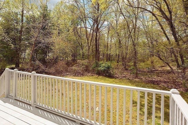 10 Brentwood Drive, Reading, MA 01867