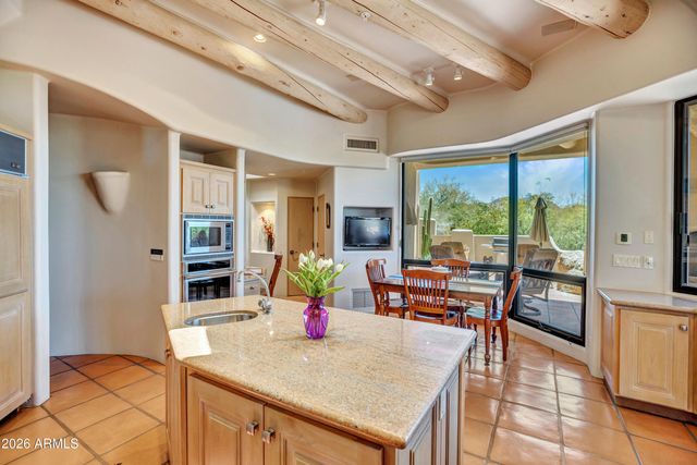 10040 E HAPPY VALLEY Road 665, Scottsdale, AZ 85255