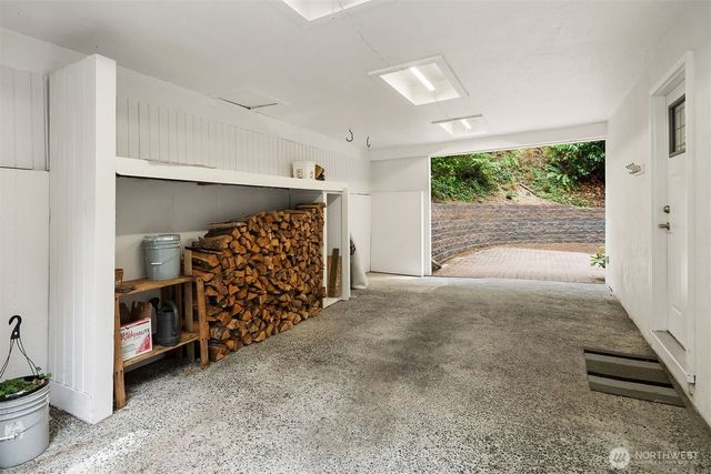 22651 SE 56th Street, Issaquah, WA 98029