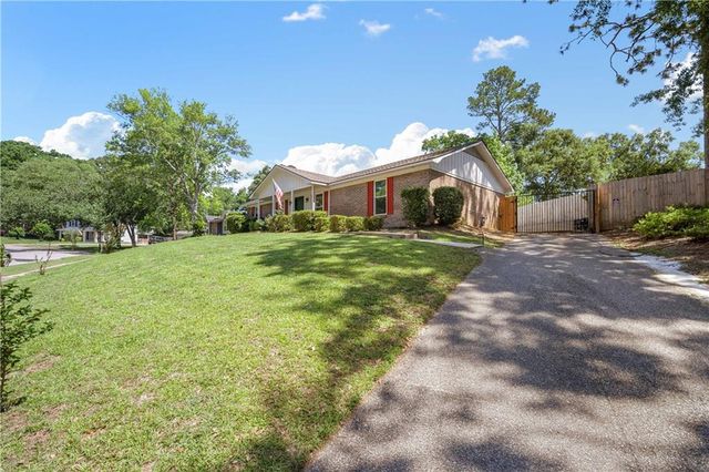 7004 Carrabelle Key, Mobile, AL 36695